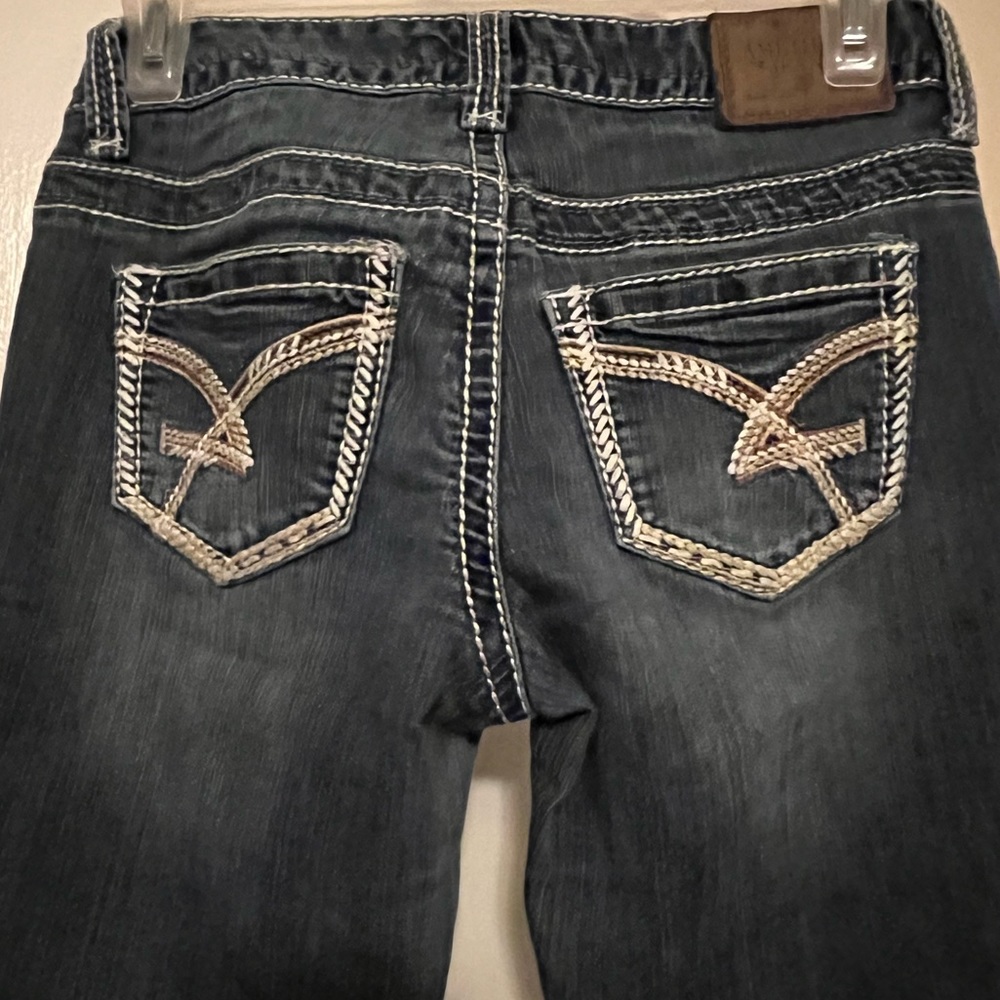 Amethyst Skinny Jeans with Back Pocket Stitching Size 1